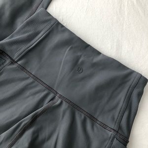 Lululemon Blue-grey Wunder Under Leggings